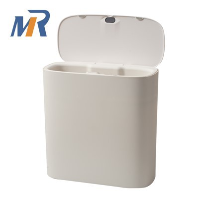 ตะกร้าขยะแบบไร้สัมผัส